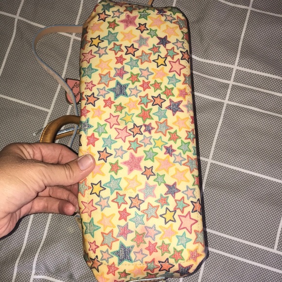 Dooney & Bourke Star print crossbody perfect vintg - Picture 8 of 8